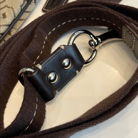NWOT Coach Tan and Brown crossbody bag - Picture 3 of 13